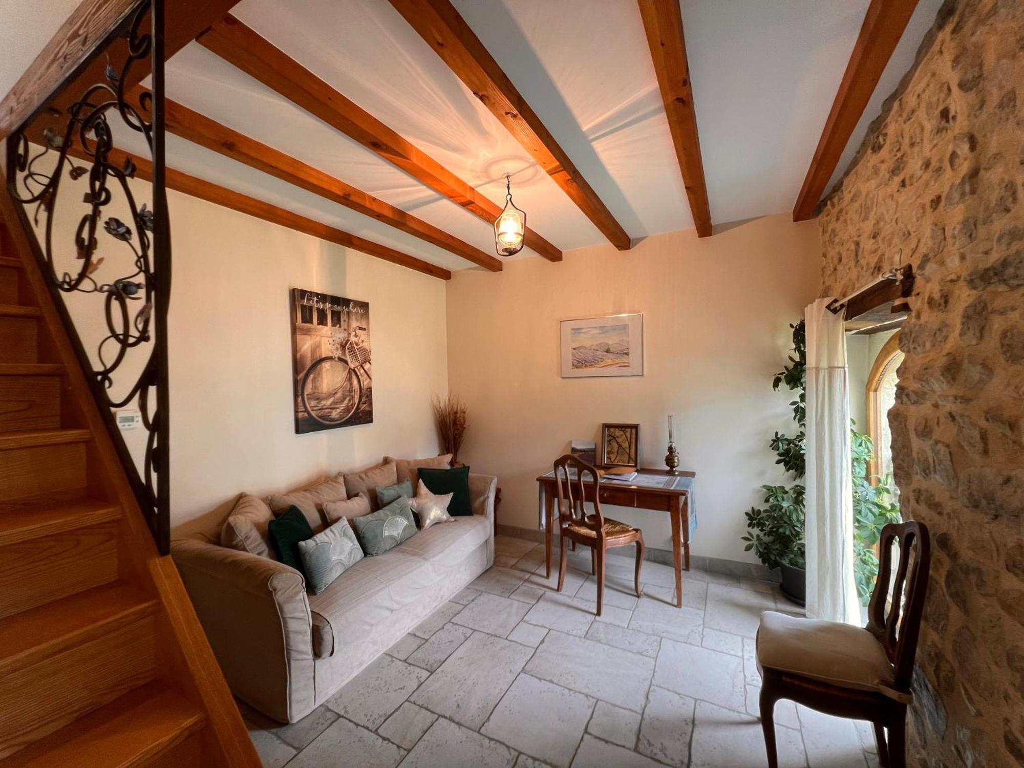 Gites Du Chateau D'Alencon Le Pegue Luaran gambar