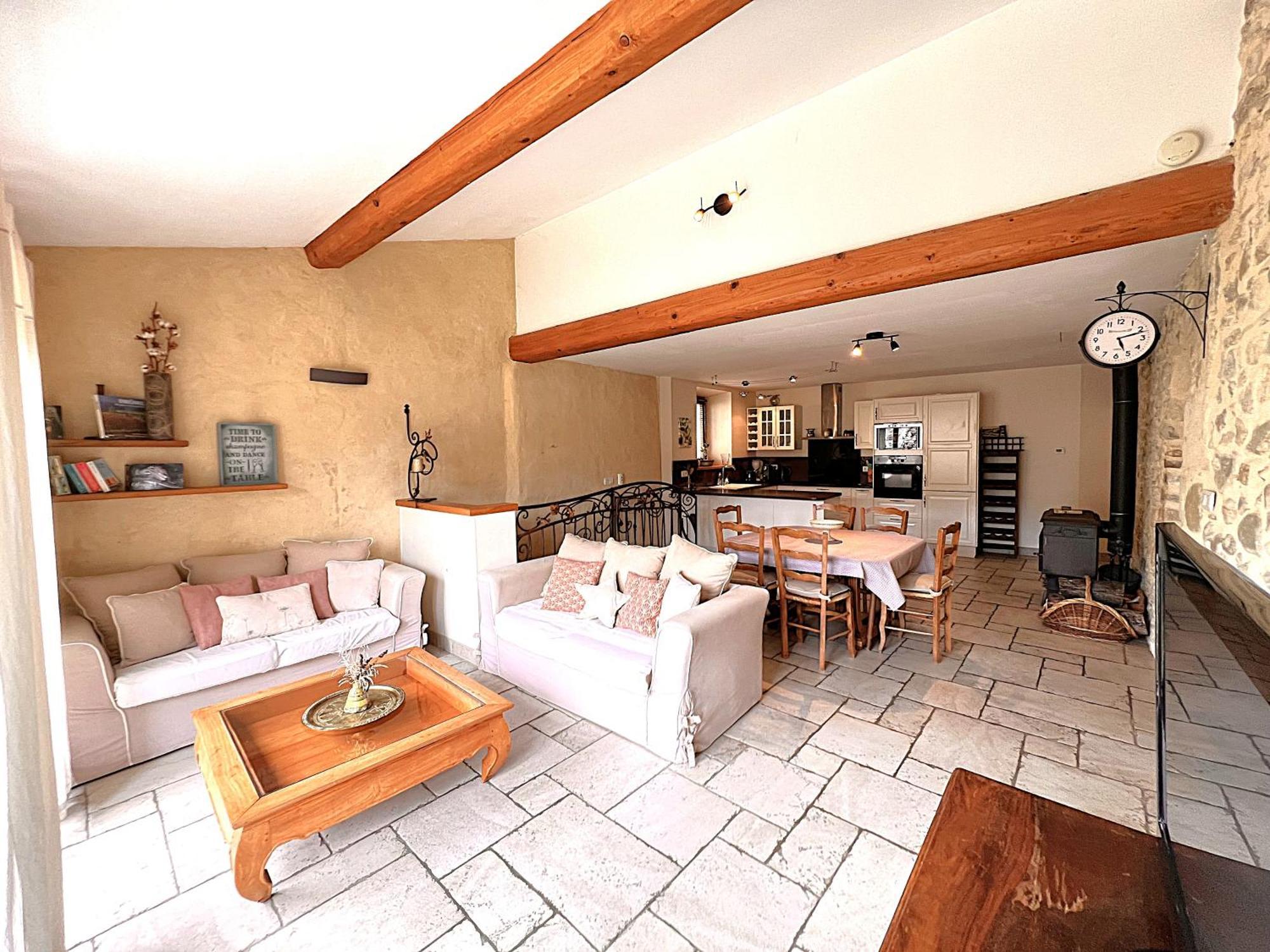 Gites Du Chateau D'Alencon Le Pegue Luaran gambar