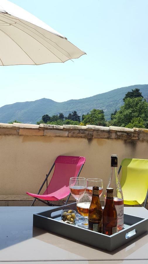 Gites Du Chateau D'Alencon Le Pegue Luaran gambar